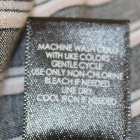 SALE Torrid Tank Multi Striped Stretch Challis Pullover Sleeveless 4, 4X, 26 EUC - Picture 11 of 11